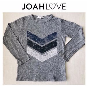 JOAH LOVE Grey Chevron Tee. PERFECT CONDITION